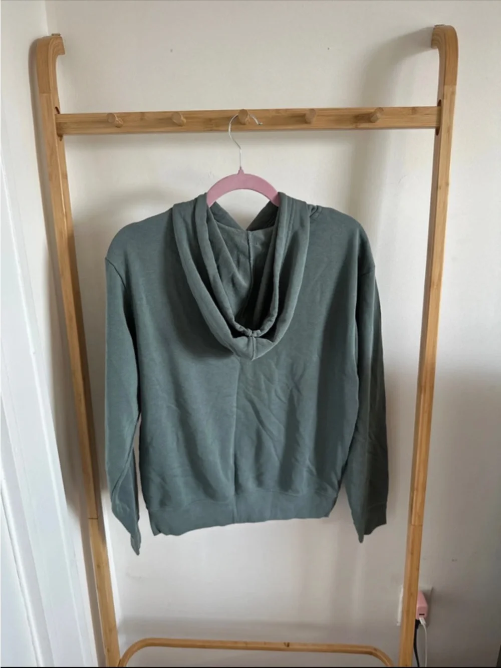 Nike Varsity Knit Logo Hoodie – Sage Green 💚